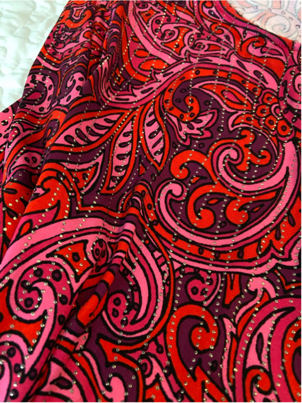 Ruby, Rd. Blouse size 2X. - Picture 5 of 8
